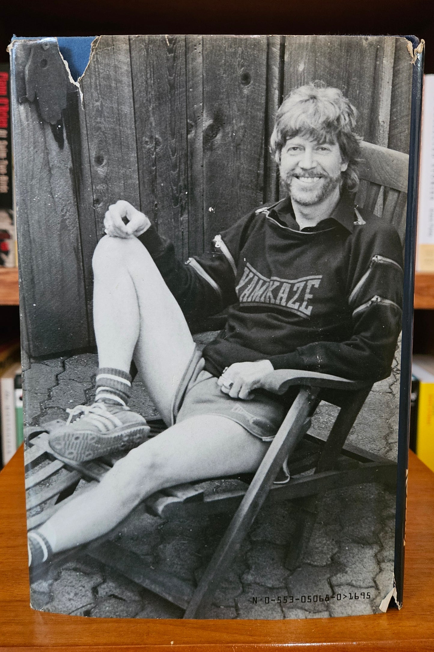 Tom Robbins - Jitterbug Perfume (signed)