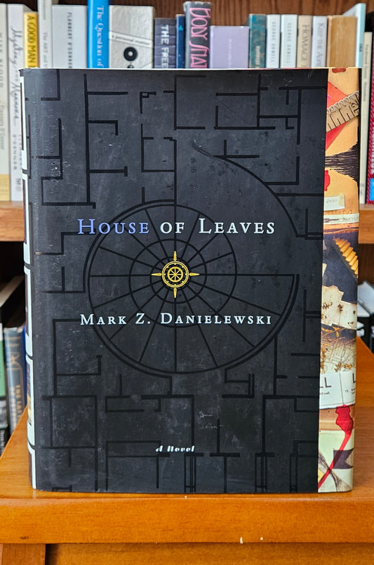 Mark Z. Danielewski - House of Leaves (signed)